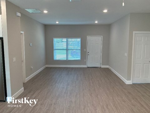 506 White Plains Ave SW 4 Beds Apartment for Rent
