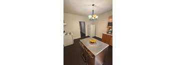 1 Bedroom, 1 Bathroom