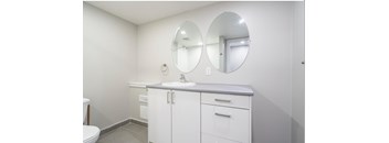 2 Bedrooms, 1 Bathroom