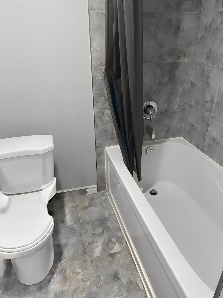studio apartment - 70 Victoria Avenue South, Hamilton 2