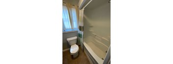 6/4 2750 sqft