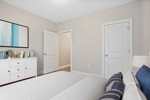 427 Howe Avenue Studio-2 Beds Apartment for Rent