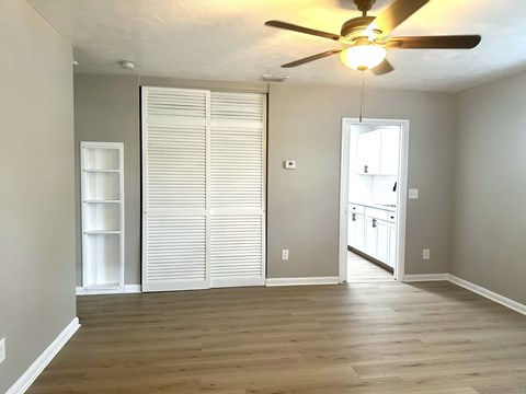 681 Wellington Dr. 2 Beds Apartment for Rent