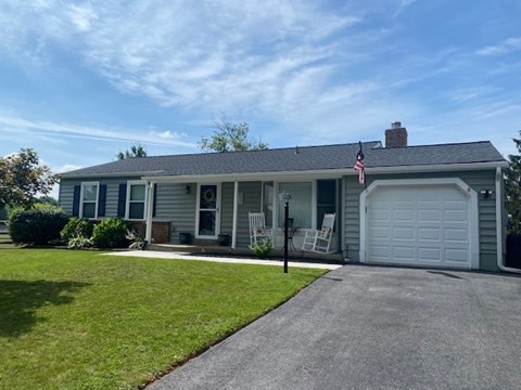 8501 Adventure Ct 4 Beds Apartment for Rent