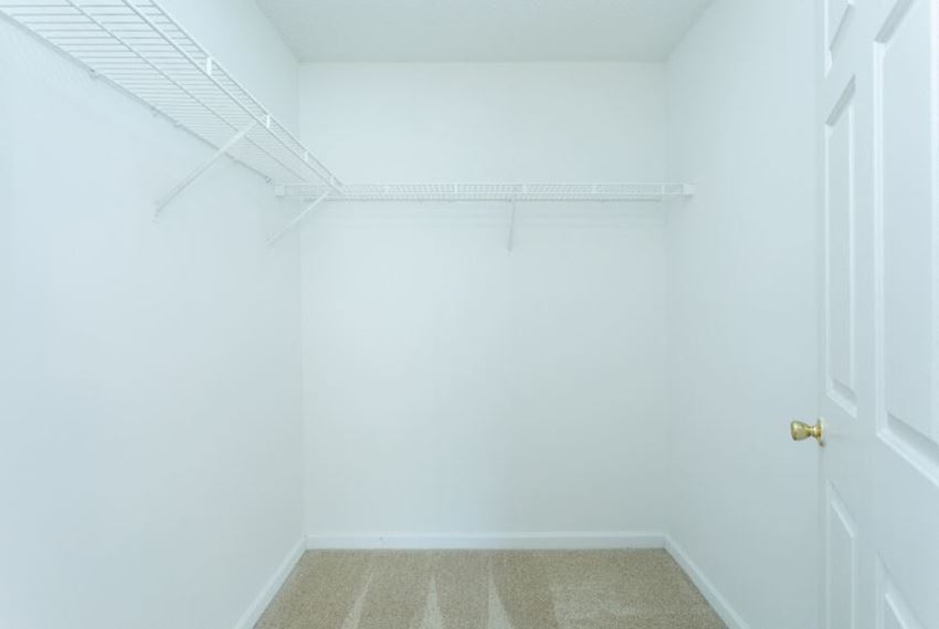 Granville Oaks Apartment Homes, 2162 Mill Stream Circle, Creedmoor, NC