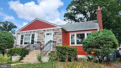 1123 S Harrison St 2 Beds Apartment for Rent