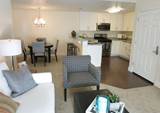 1-bedroom apartment at THE OAKS AT HACKBERRY Apartments in Sacramento