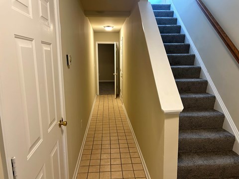 Walnut Point 3-4 Beds Apartment for Rent
