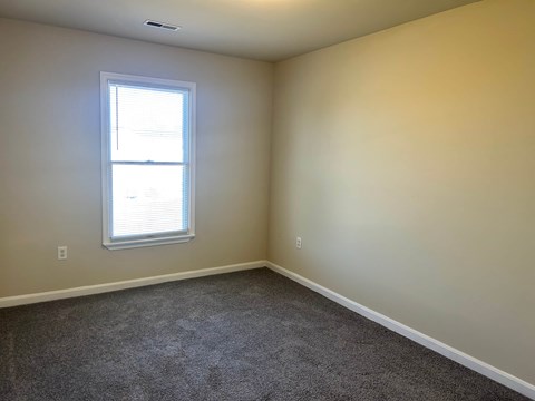 Walnut Point 3-4 Beds Apartment for Rent