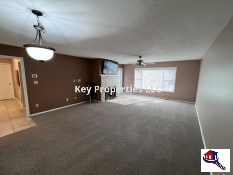 103 Chota Hills Trace 3 Beds House for Rent - Photo Gallery 3