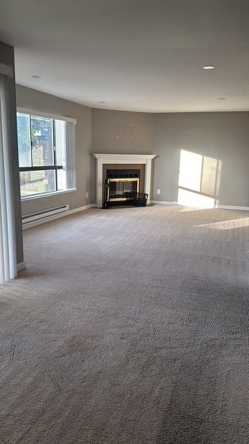 Unit 125 2 Beds Apartment for Rent