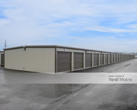 Storage Units for Rent available at 251 Isaac Shelby Drive, Shelbyville, KY 40065