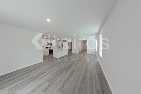 134 Inez Ave 5 Beds Apartment for Rent