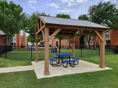 Source URL: https://medialibrarycf.entrata.com/10214/MLv3/3/27/2022/4/12/9781/5e9f022172db00.36020809371.jpg