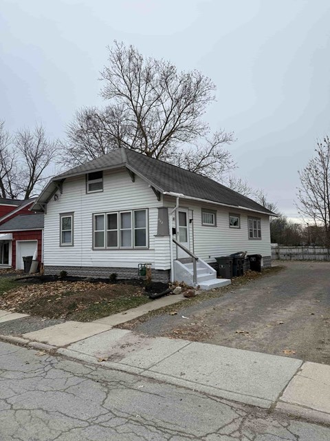 408 Orena Avenue 2 Beds Apartment for Rent