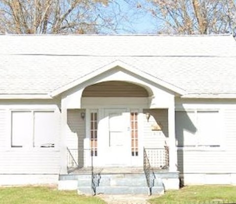 718 West Elm Street 2 Beds Apartment for Rent