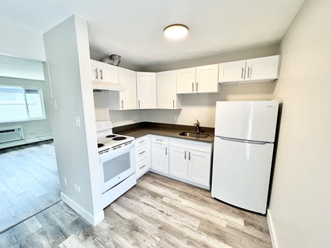 3741 North Oak Street 2 Beds Apartment, Conventional, Conventional, Conventional, Conventional, Conventional, Conventional for Rent - Photo Gallery 15