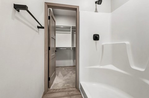 5833 South Whisper Creek Place 4 Beds Apartment for Rent