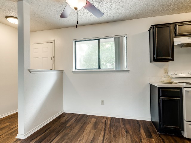 Source URL: https://medialibrarycf.entrata.com/2648/MLv3/3/27/2022/2/24/22380/5bae685abe2864.30497406449.jpg