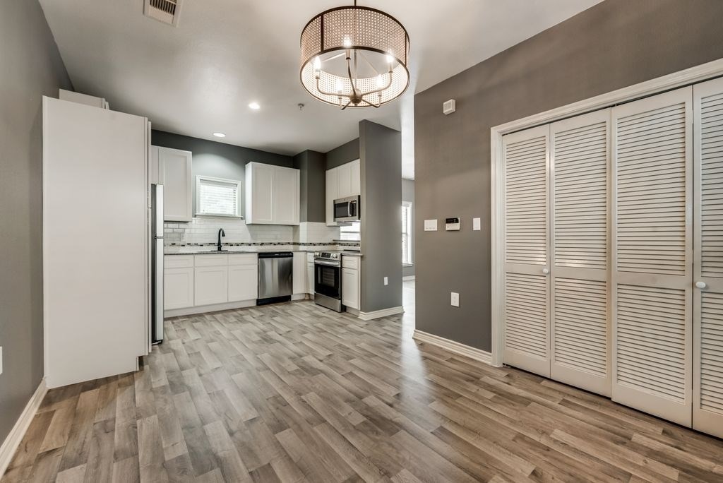 Source URL: https://medialibrarycf.entrata.com/2648/MLv3/3/27/2024/04/24/113811/662943835c9619.73314119854.jpg