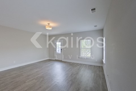66 Maple Leaf Dr 3 Beds Apartment for Rent