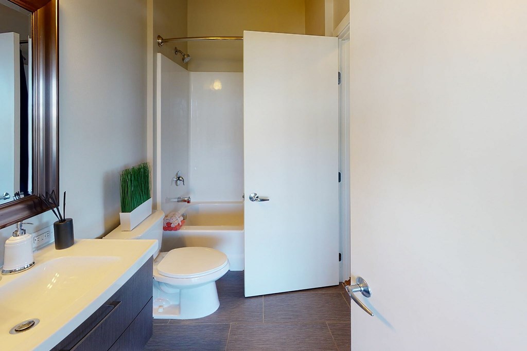 Source URL: https://medialibrarycf.entrata.com/100901/MLv3/3/27/2025/02/05/102009/67a39dc8a87366.96887251525.jpg