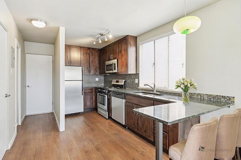 Source URL: https://medialibrarycf.entrata.com/100130/MLv3/3/27/2025/04/08/040914/67f59e8a1396a2.47747205107.jpg