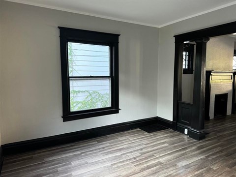 1031 Ridge Avenue 5 Beds Apartment for Rent