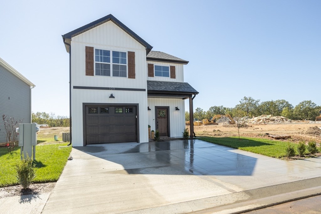 Source URL: https://medialibrarycf.entrata.com/100416/MLv3/3/27/2024/06/08/031639/6664ca37184b81.02264659483.jpg