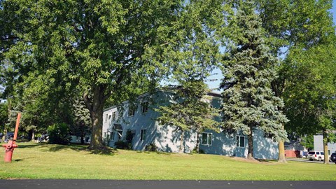 487 2Nd Street NE 1-2 Beds Apartment for Rent