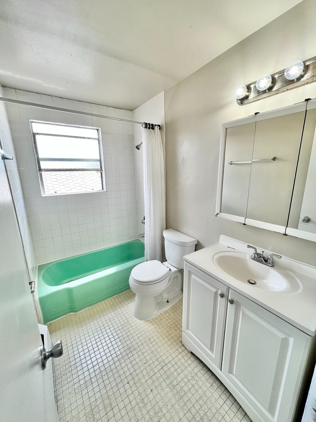 Source URL: https://medialibrarycf.entrata.com/100130/MLv3/3/27/2025/04/08/021202/67f583106caf00.52528503763.jpg