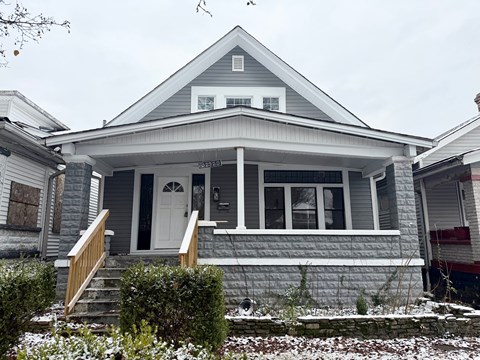 2320 West Oak Street 4 Beds Apartment for Rent