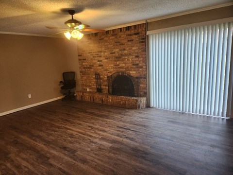 311 Ralph St. 3 Beds Apartment for Rent