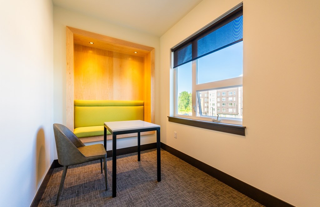 Source URL: https://medialibrarycf.entrata.com/100979/MLv3/3/27/2025/02/17/113242/249577_100061484_667b86b1537132.95815615579.jpg