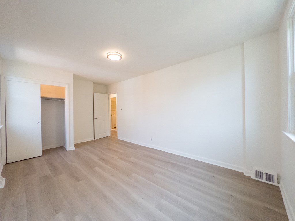 Source URL: https://medialibrarycf.entrata.com/18901/MLv3/3/27/2024/09/23/122251/66f1b1faf069a2.46235523336.jpg