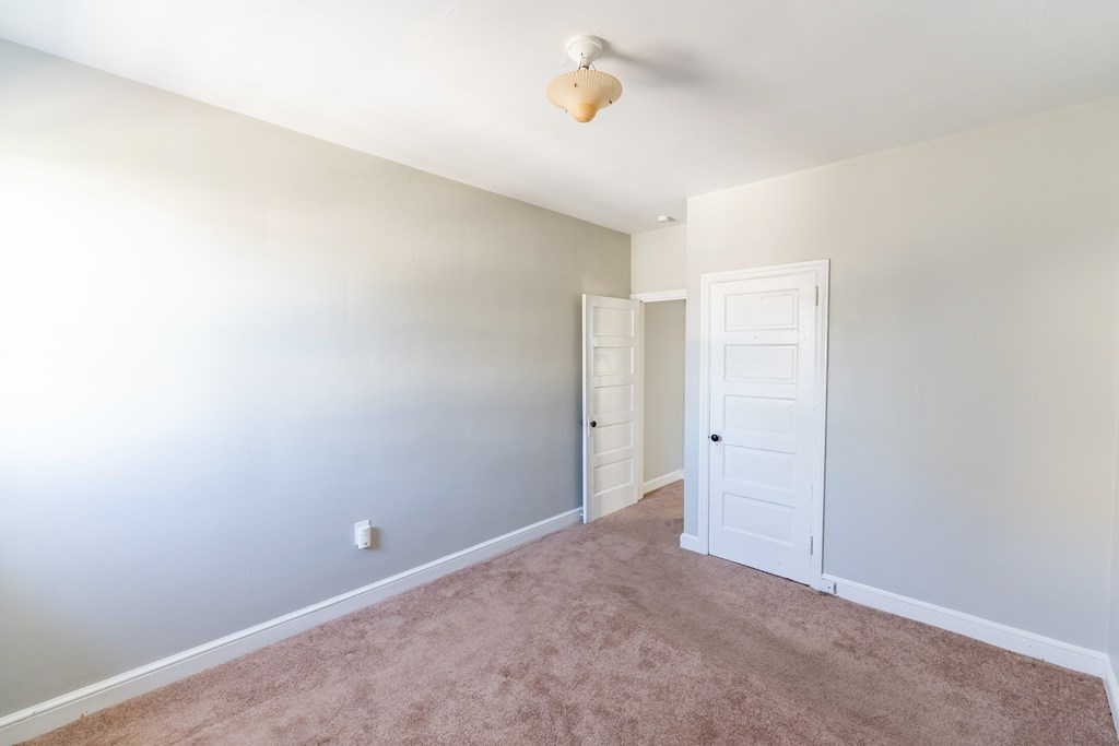 Source URL: https://medialibrarycf.entrata.com/18901/MLv3/3/27/2022/12/29/031841/63ae123fd24df7.67953304973.jpg