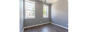 2 Bed/1 Bath