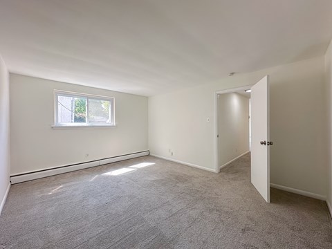 350 Elm Street 1-2 Beds Apartment, Conventional, Conventional, Conventional, Conventional, Conventional, Conventional for Rent - Photo Gallery