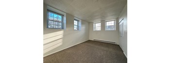 2 Bed / 1 Bath