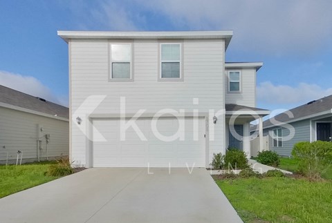 8708 SW 43Rd Ter 4 Beds Apartment for Rent