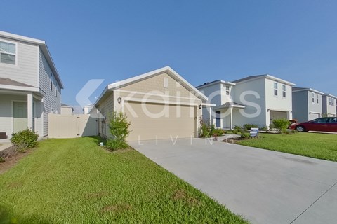 8656 SW 44Th Ct 3 Beds Apartment for Rent