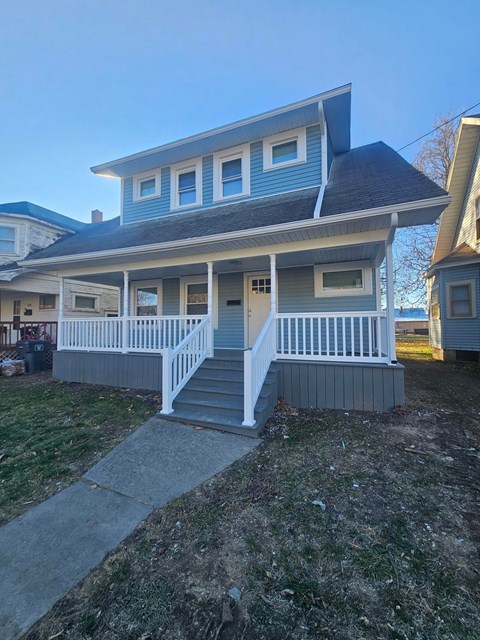 618 Catalpa Avenue 3 Beds Apartment for Rent