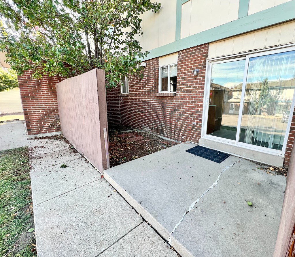 Source URL: https://medialibrarycf.entrata.com/100130/MLv3/3/27/2025/03/09/010424/67cde6364f8168.63688468844.jpg