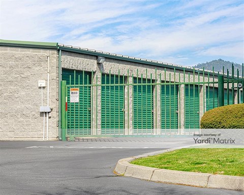Storage Units for Rent available at 696 SE J Street, Grants Pass, OR 97526