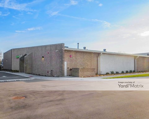 Storage Units for Rent available at 21700 Novi Road, Novi, MI 48375