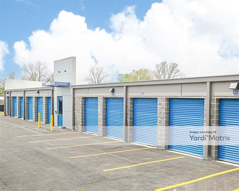 Storage Units for Rent available at 147 Wincrest Drive, Winchester, VA 22602
