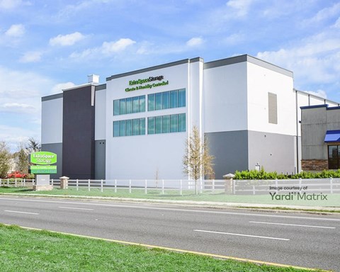 Storage Units for Rent available at 4620 SW College Road, Ocala, FL 34474