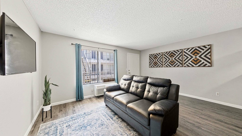 Source URL: https://medialibrarycf.entrata.com/13886/MLv3/3/27/2025/02/18/104235/67b56f4b2e4c46.27878218355.jpg