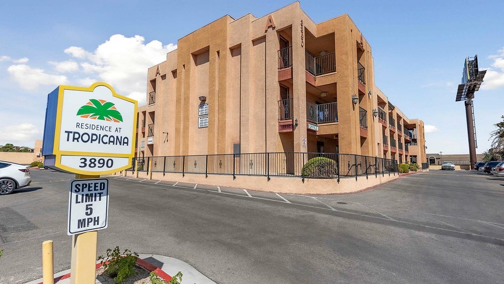 Source URL: https://medialibrarycf.entrata.com/13886/MLv3/3/27/2025/02/19/022251/67b5a2eb289322.05435361206.jpg