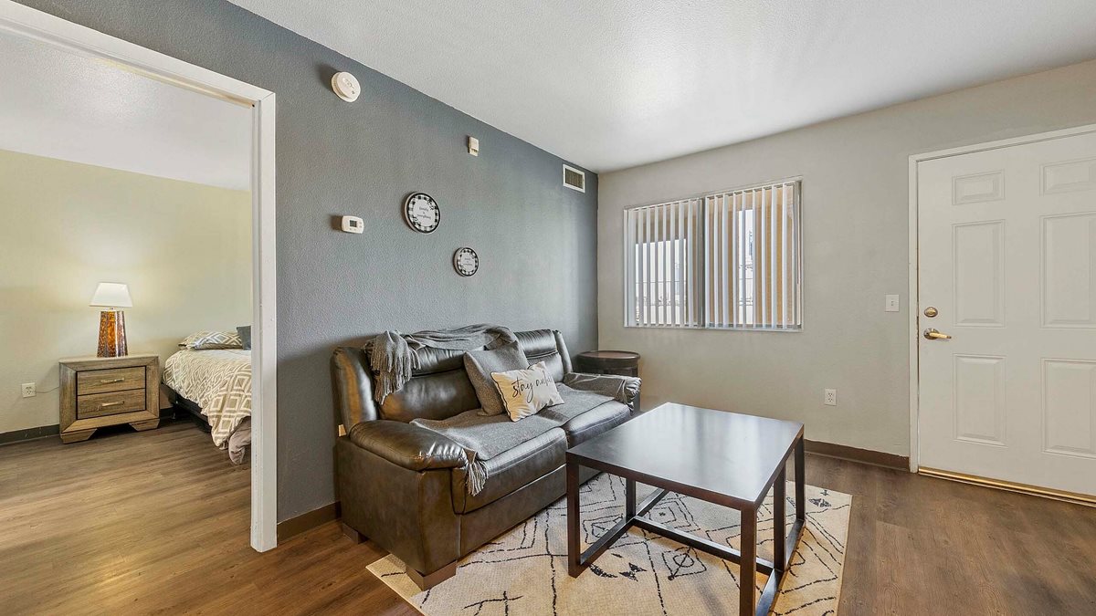 Residence At Tropicana Apartments